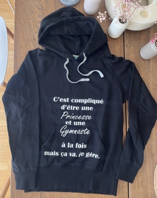 Sweat noir neuf